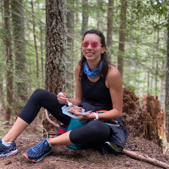 Meet your Posher, Maria fernanda - Picture 2 of 2